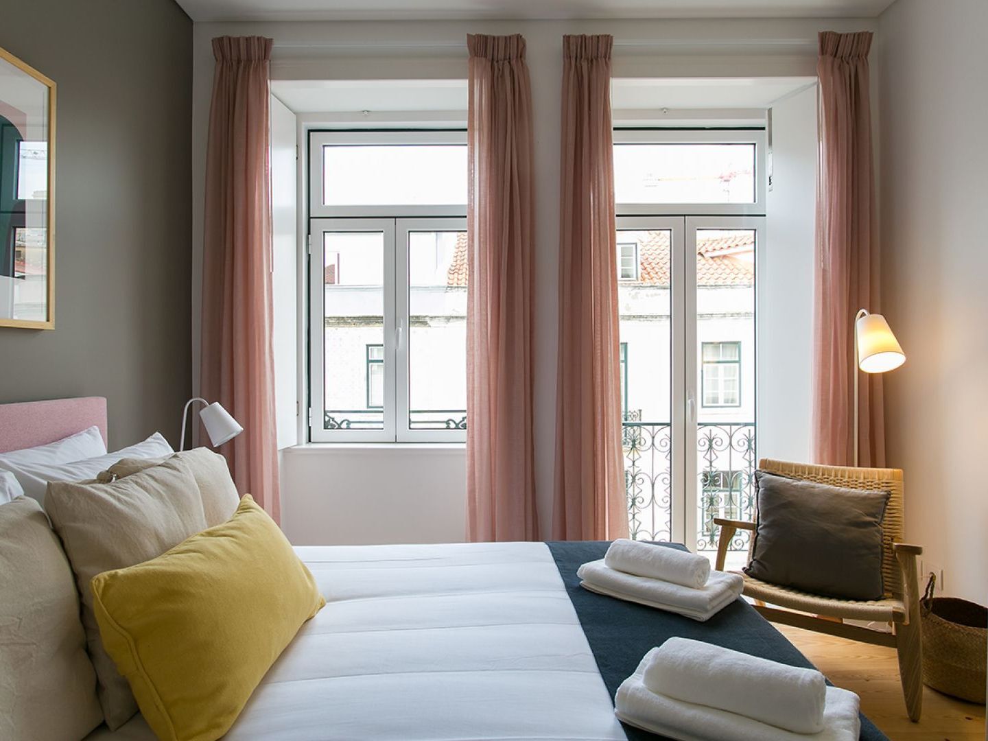 Lisboa Altido Elegant City Deluxe Apartment & Altido Luxurious 3-Bedroom Apt With Terrace In Intendente المظهر الخارجي الصورة